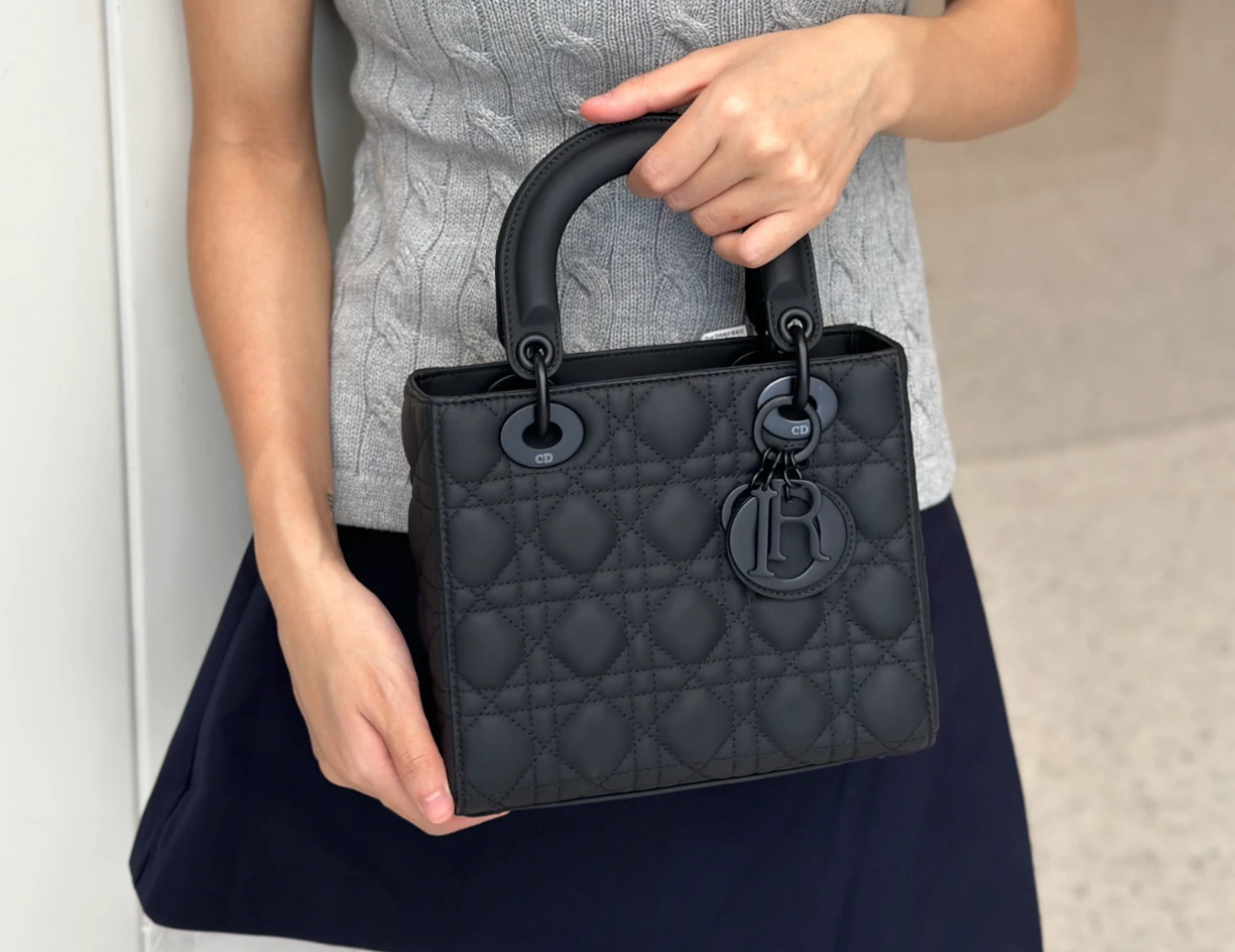 99新 DIOR/迪奥 多多奢品/迪奥全黑四格戴妃斜挎包/99新