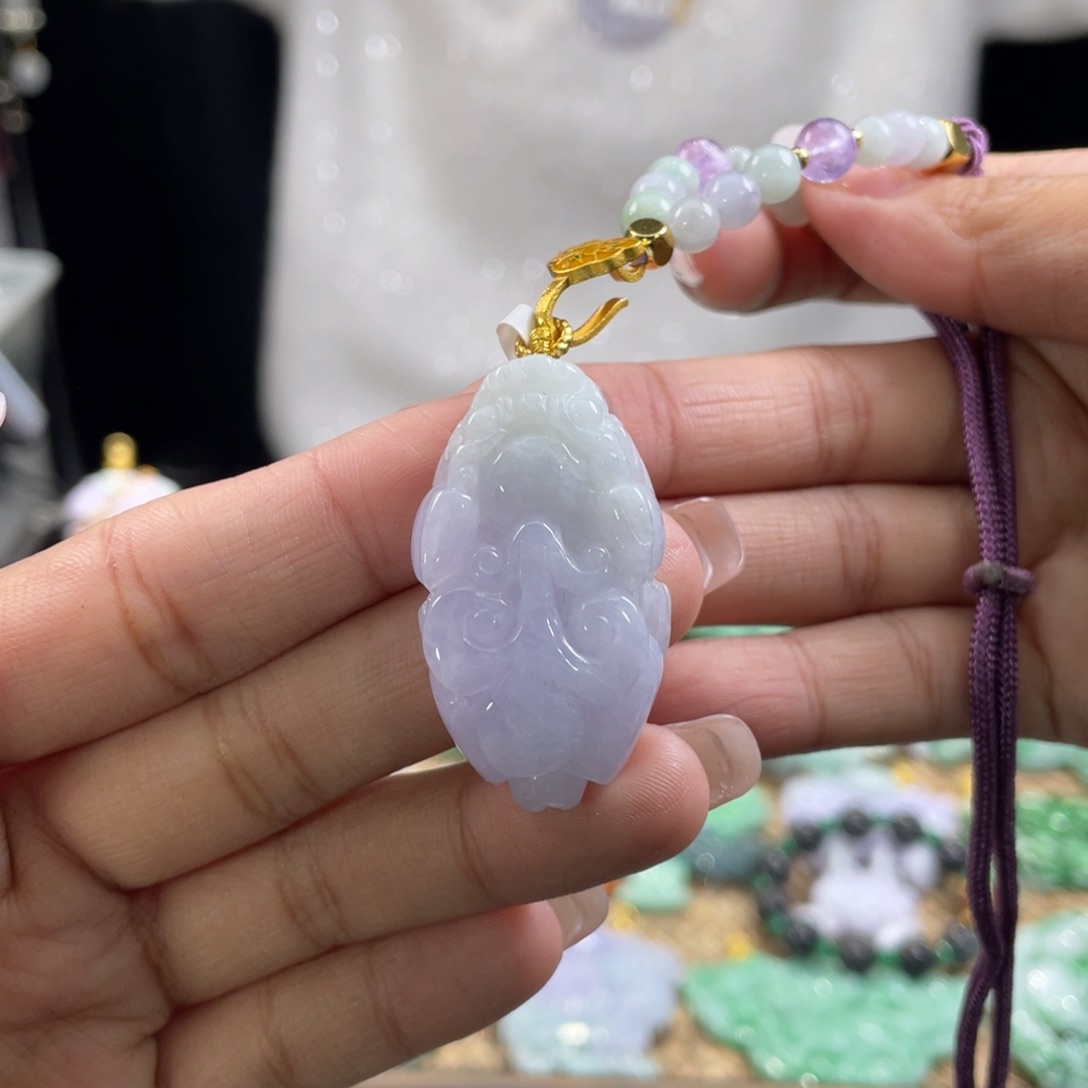 翡翠颈饰未镶嵌代编织