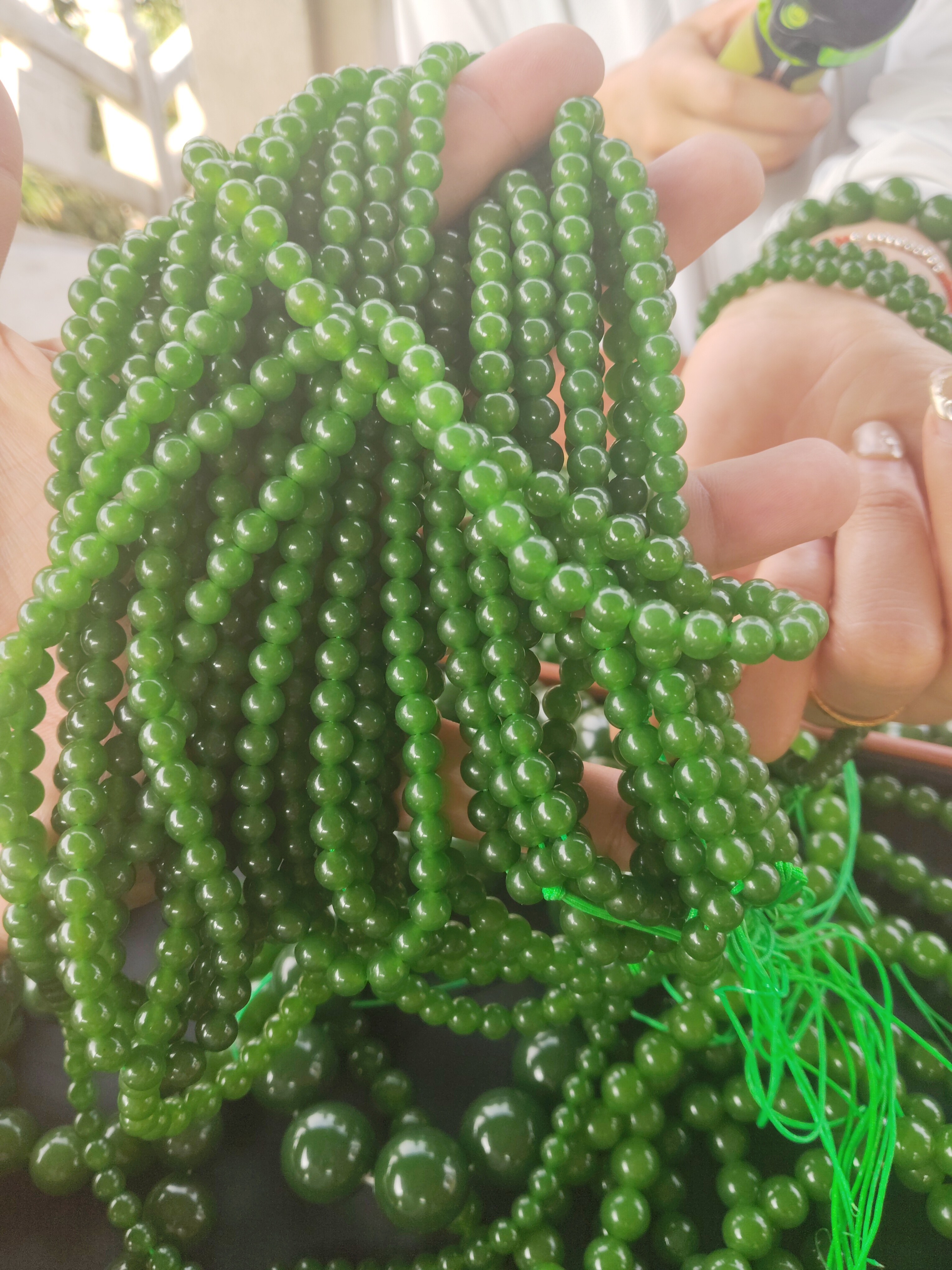 卡6圆珠项链 辣绿色