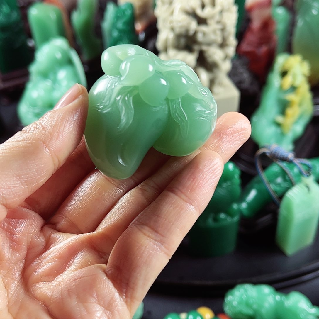 四川石名贵石材梅子青