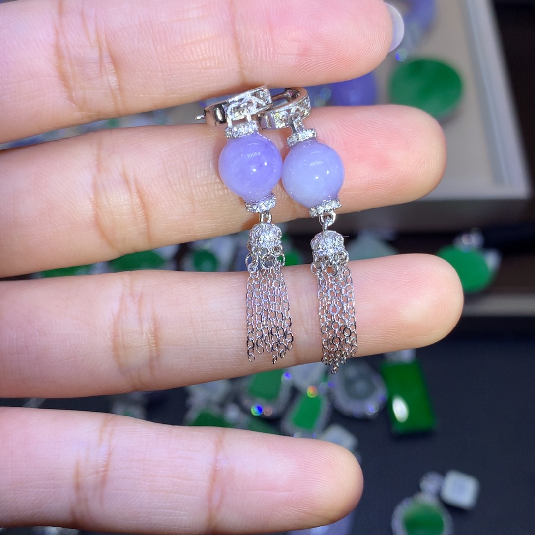 翡翠颈饰银S925镶嵌翡翠