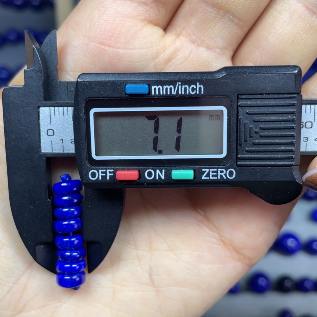 青金石配饰未镶嵌