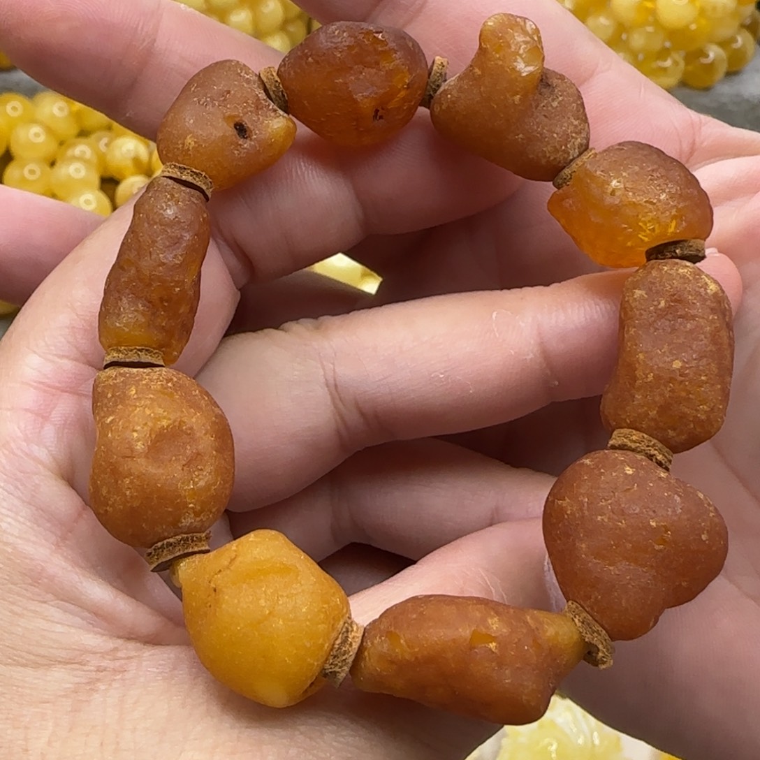 琥珀未镶嵌珠宝奇石