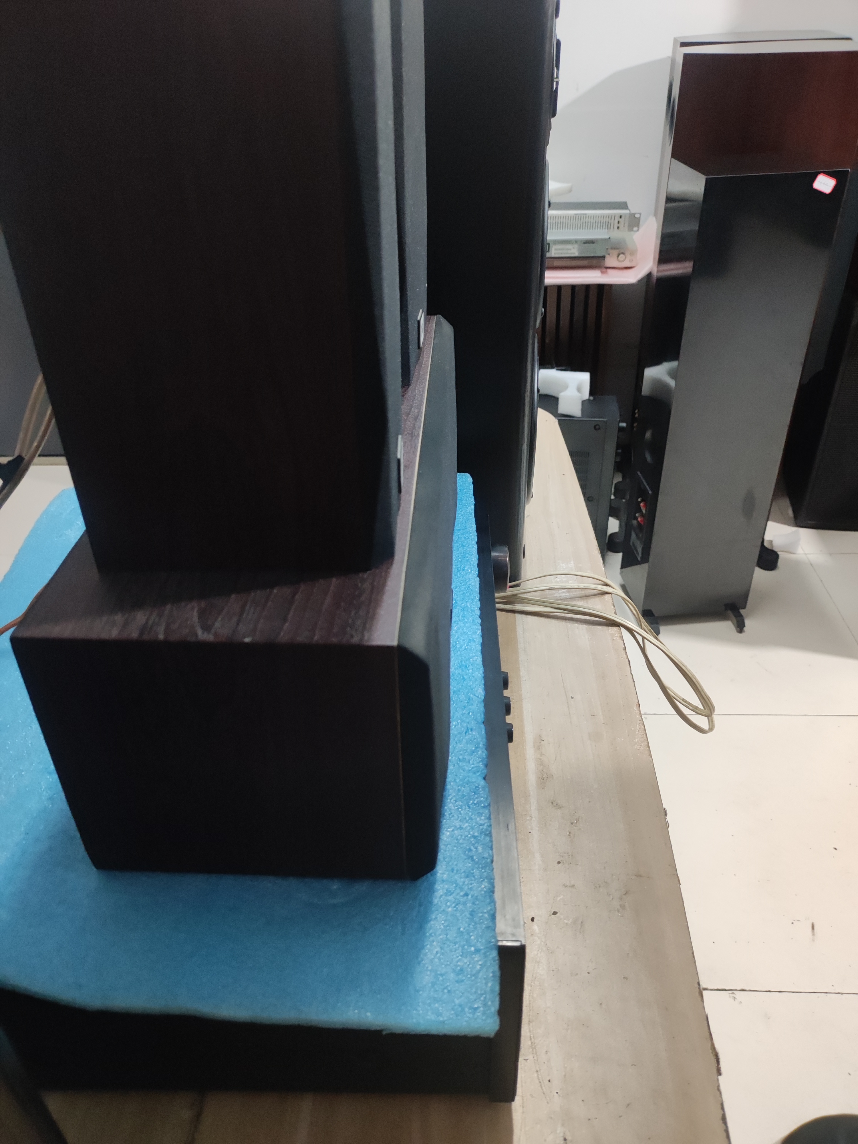 中置环绕，不包邮不退换