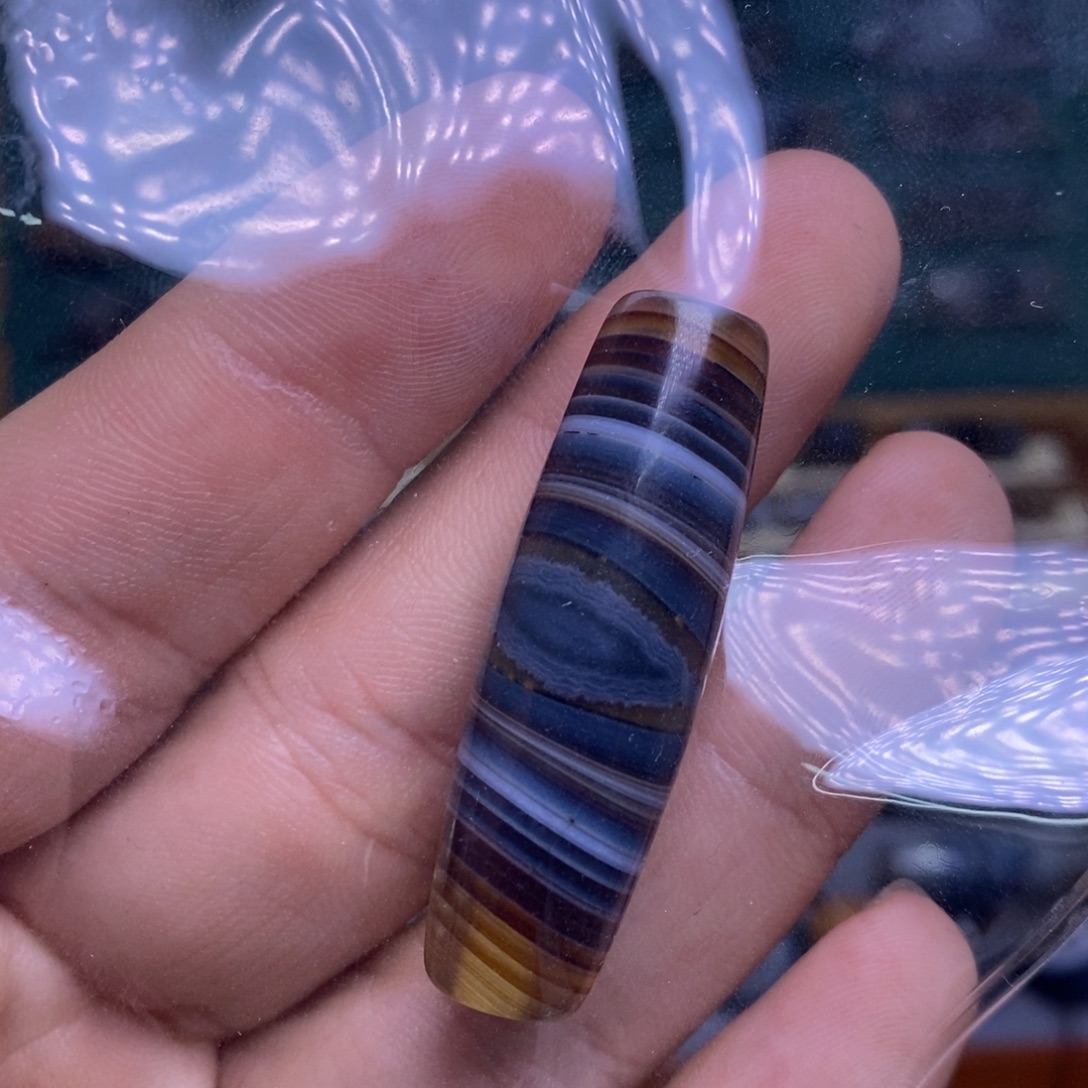 ****玛瑙/玉髓未镶嵌珠宝半成品