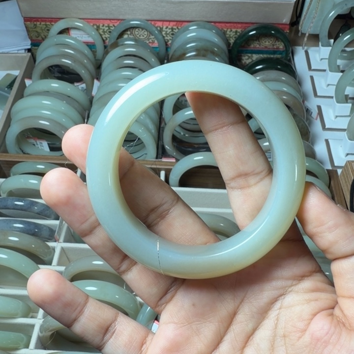 小***糖和田玉（糖玉）未镶嵌手链