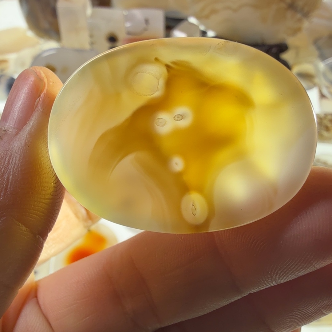 玛瑙/玉髓未镶嵌珠宝半成品