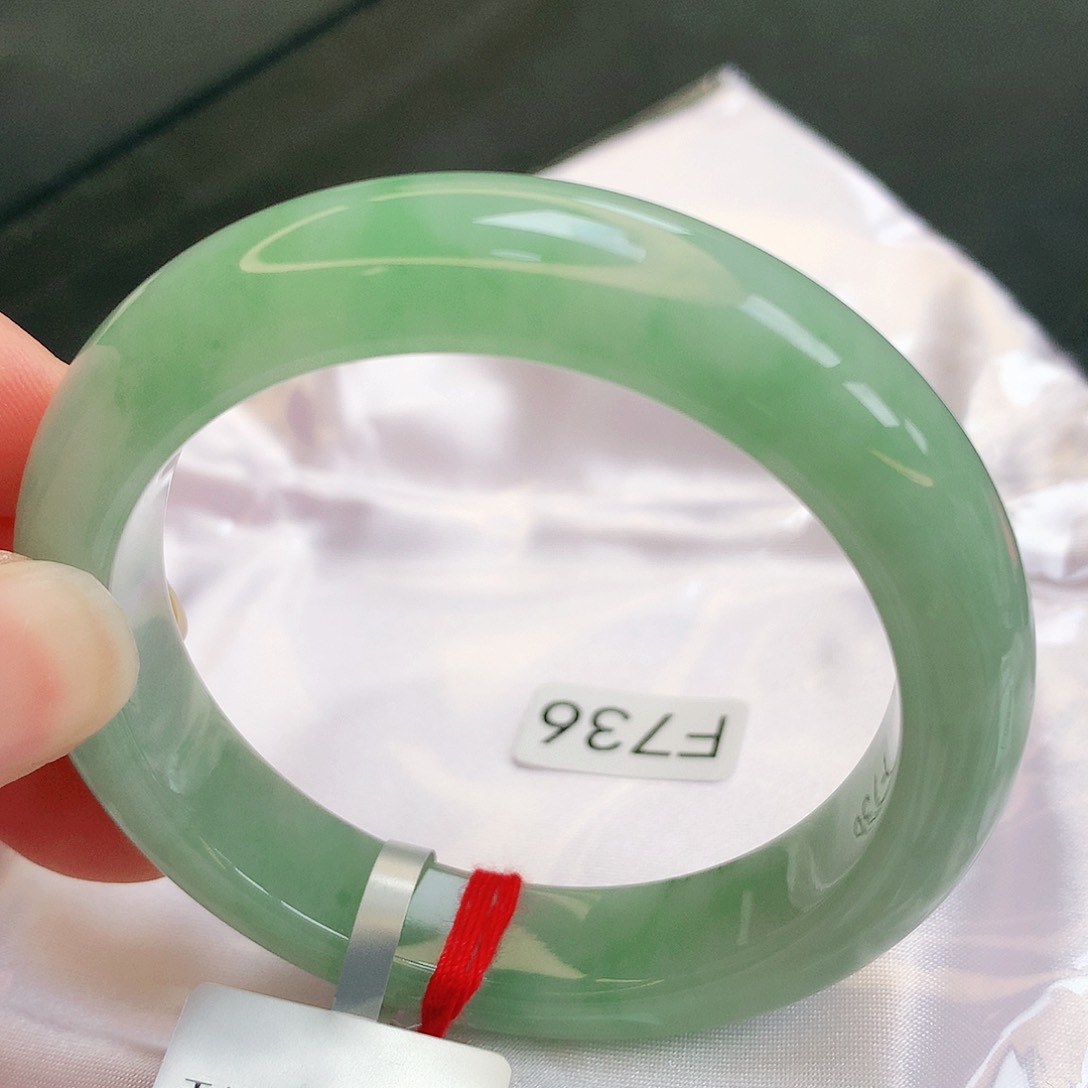 【闪购商品】翡翠手镯未镶嵌缅甸天然a货翡翠