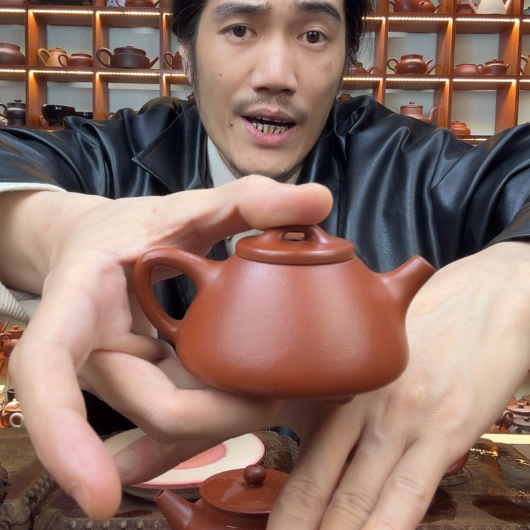 紫砂茶叶盒x ni nv a mo nv bu j