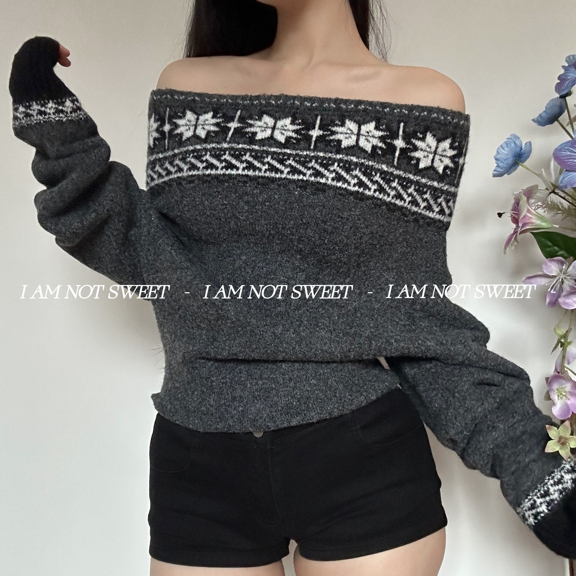 【花花不甜】复古毛衣 秋冬羊毛设计感一字肩加厚高克重毛衣