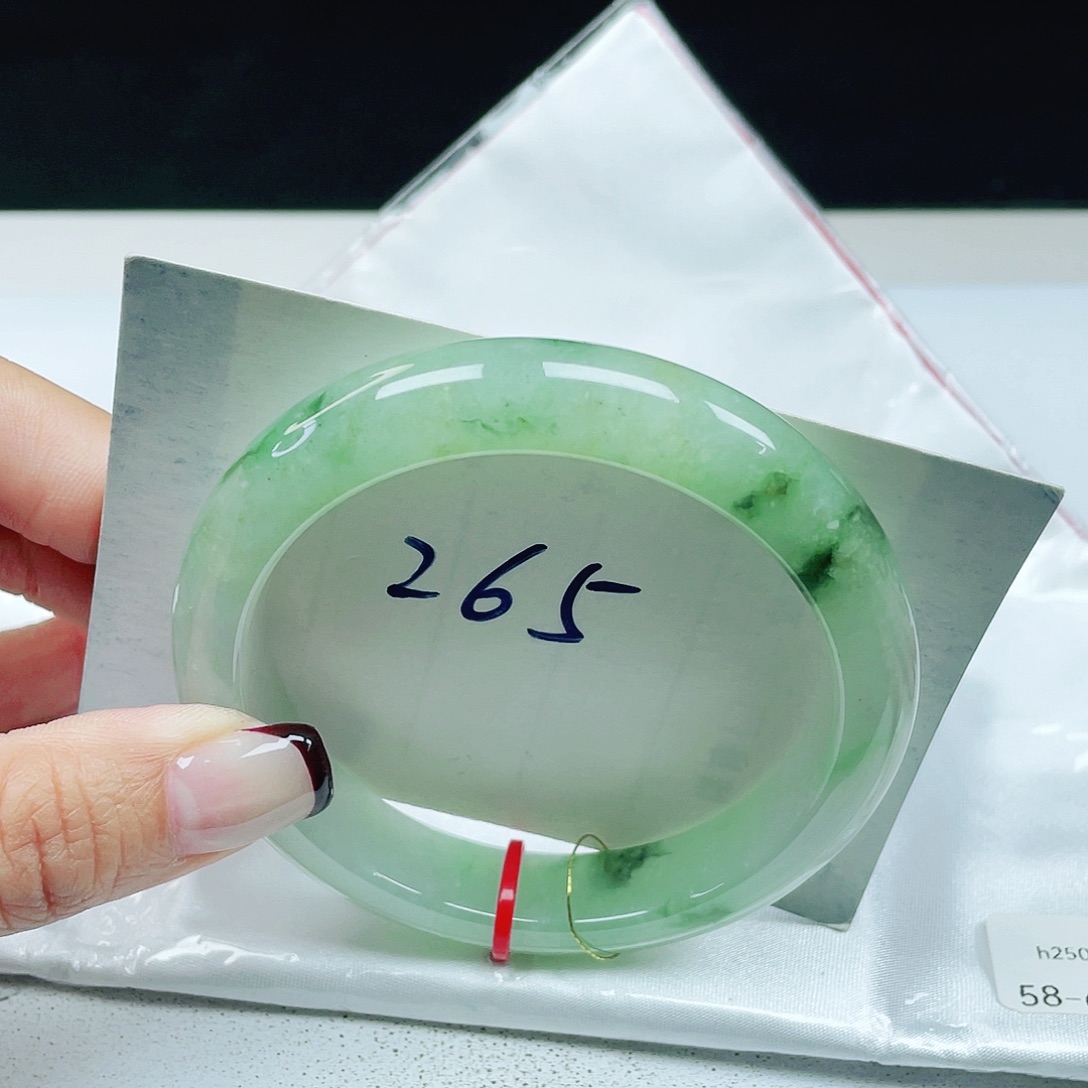 翡翠未镶嵌手镯 正圈58