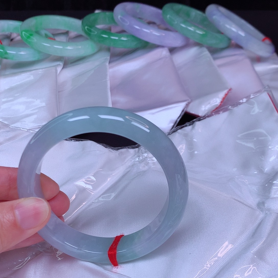 翡翠手镯未镶嵌翡翠手镯58