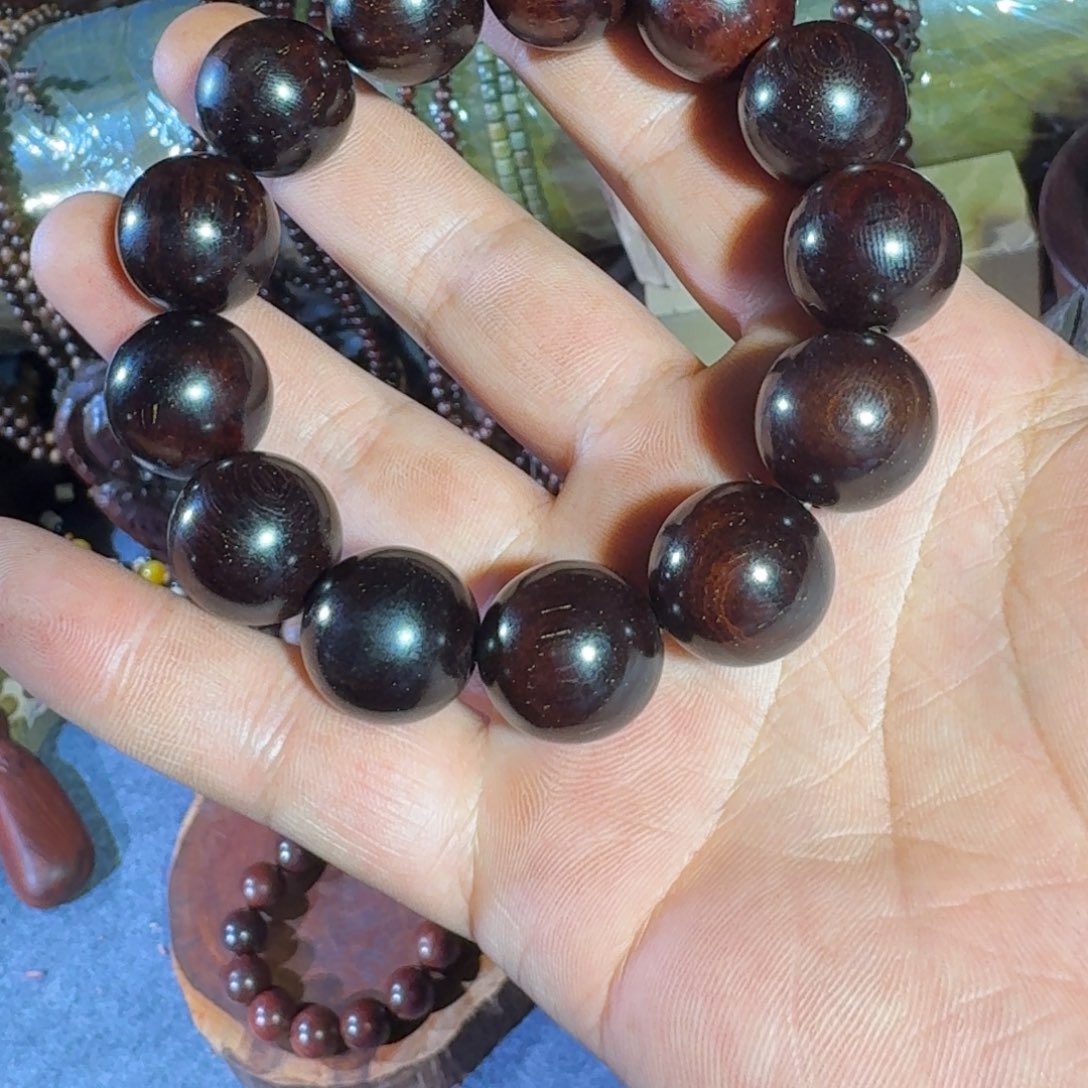 幸***哥檀香紫檀（小叶紫檀）1.8金星6529