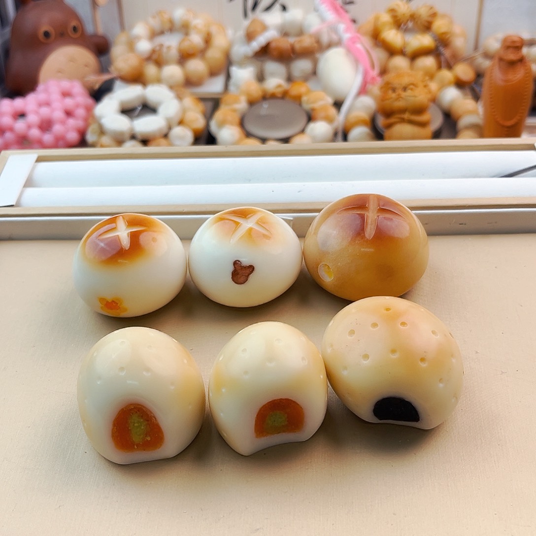 菩提根/象牙果吊坠面包把件直播间挑选（默认随机发一个