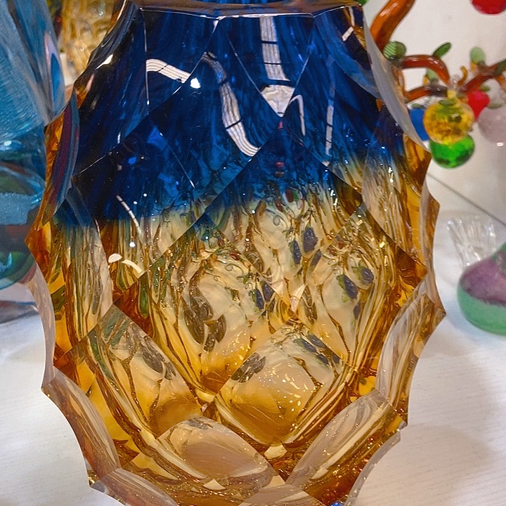 琉璃高度27厘米moser菠萝瓶