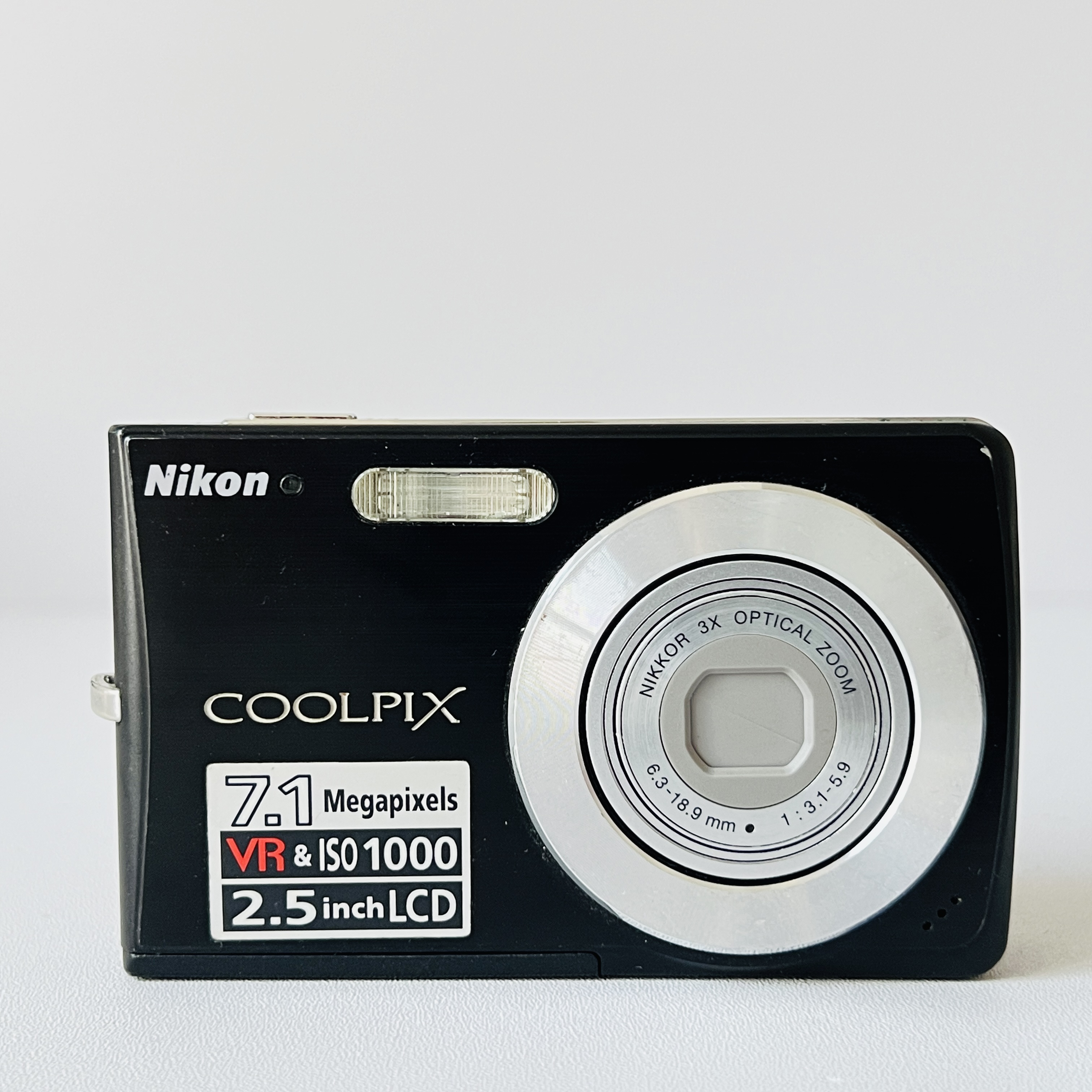 95新 Nikon/尼康 s200 710w像素3倍光学变焦