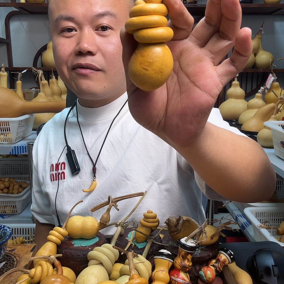 军***人大叶紫檀（黑酸枝木类）