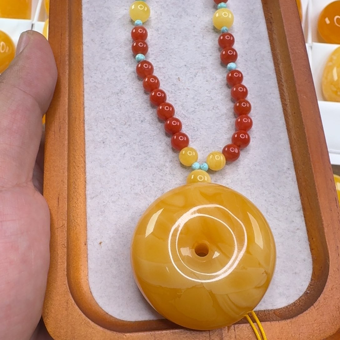 蜜蜡毛衣链未镶嵌