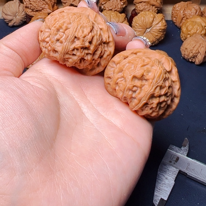 文玩核桃吊坠宫灯43