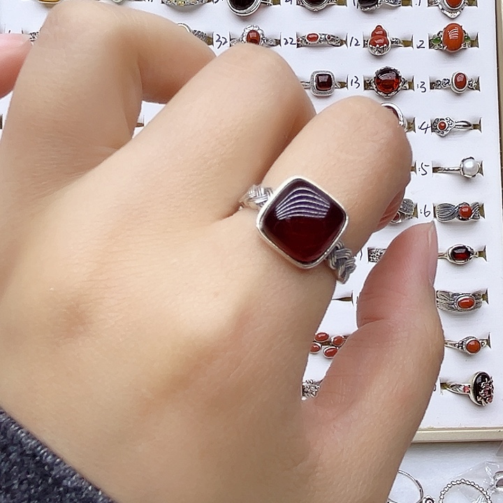 血珀戒指银S925镶嵌天然