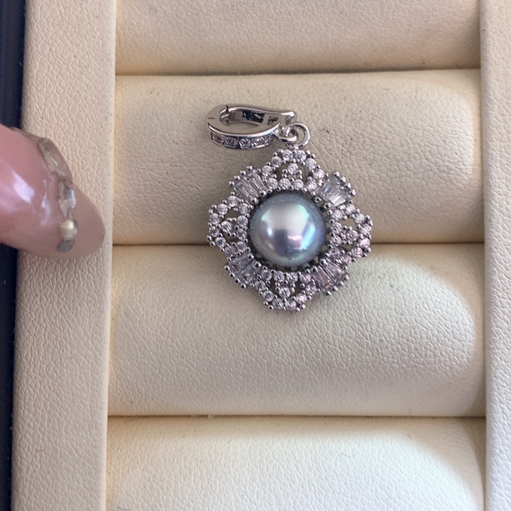 颈饰未镶嵌海水珍珠