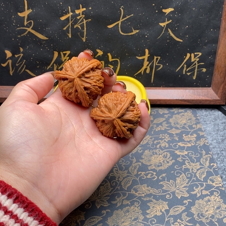 吊坠文玩核桃?****?白狮子