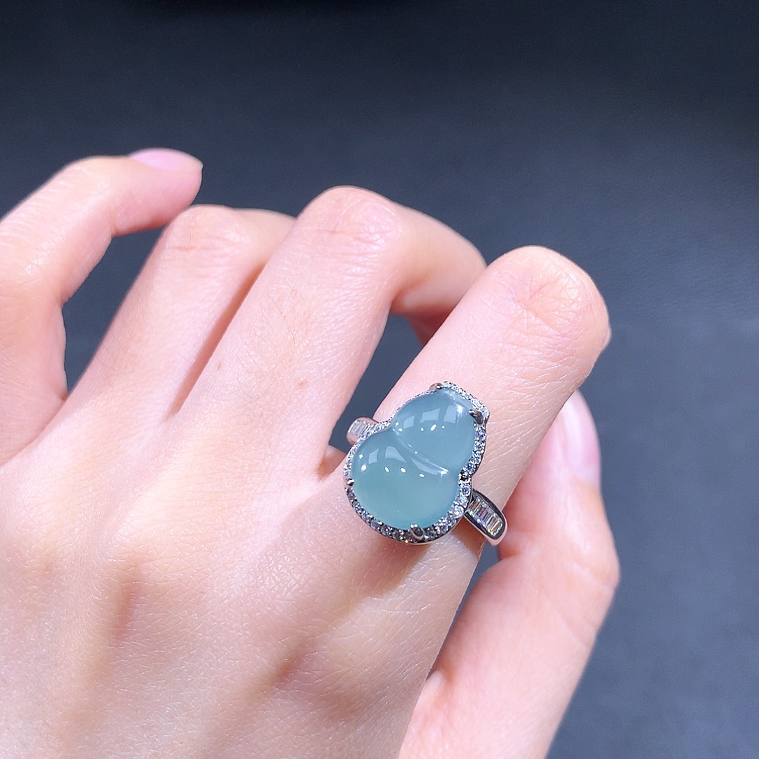 未镶嵌戒指翡翠翡翠