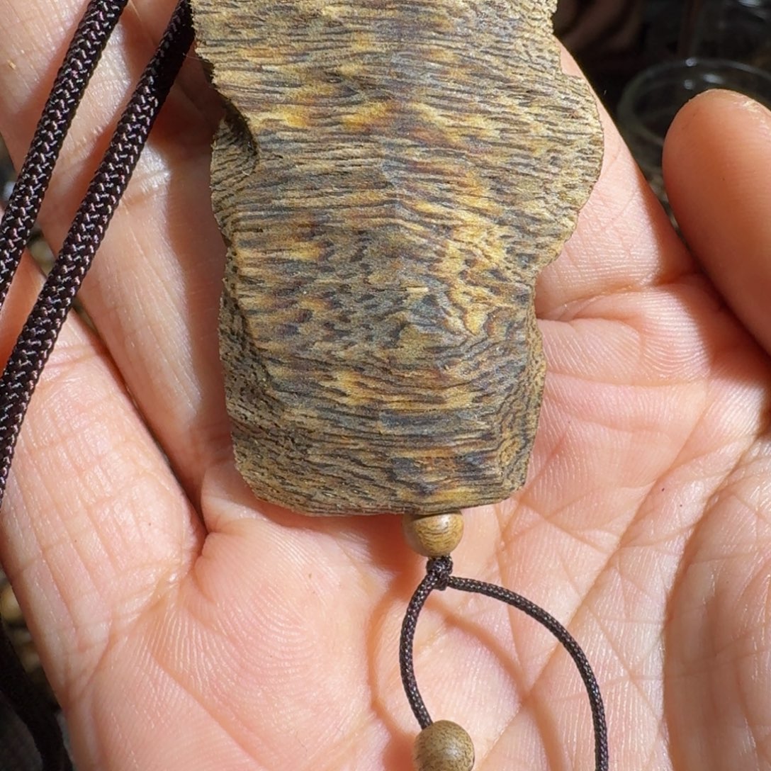 沉香沉香枕海南乌身老料孤品一个