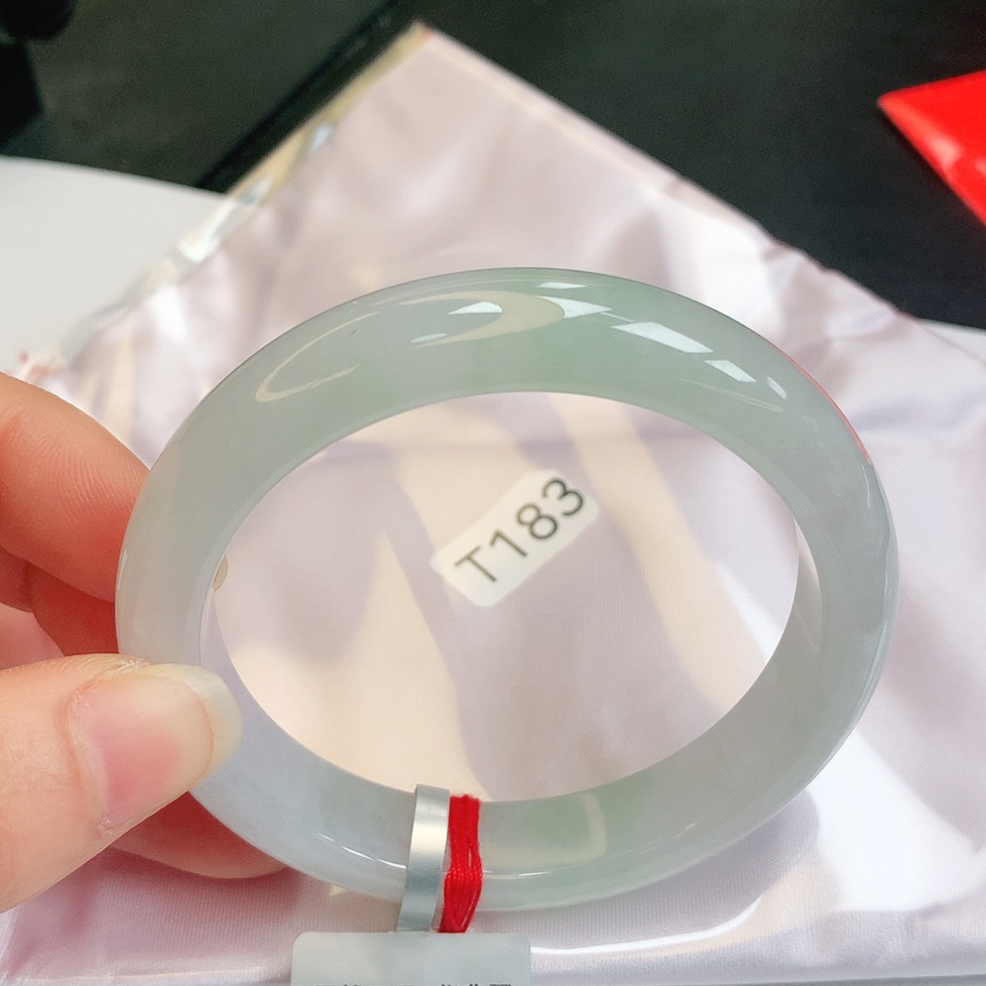 【闪购商品】翡翠手镯未镶嵌缅甸天然a货翡翠