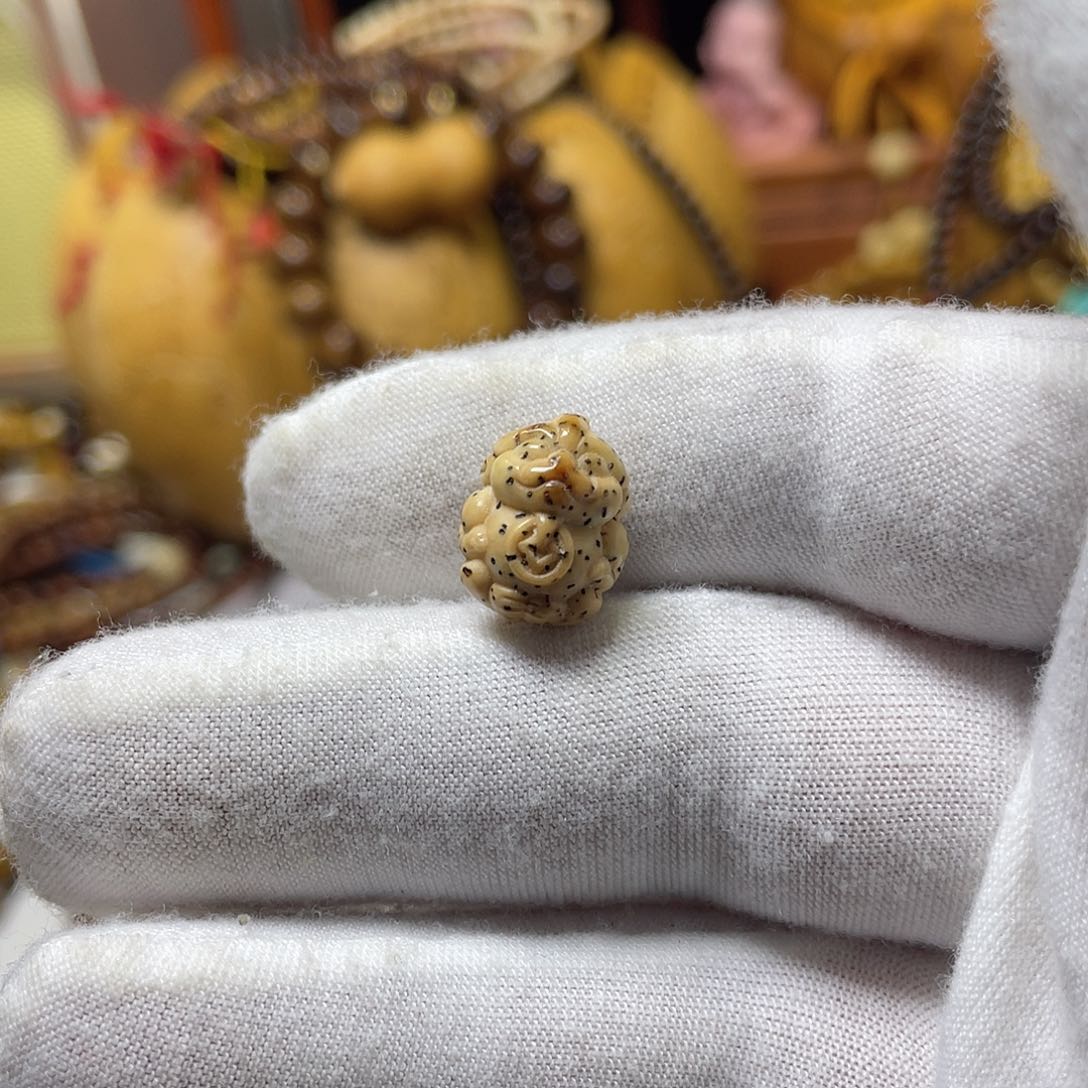 手串星月菩提雕刻貔貅挂件
