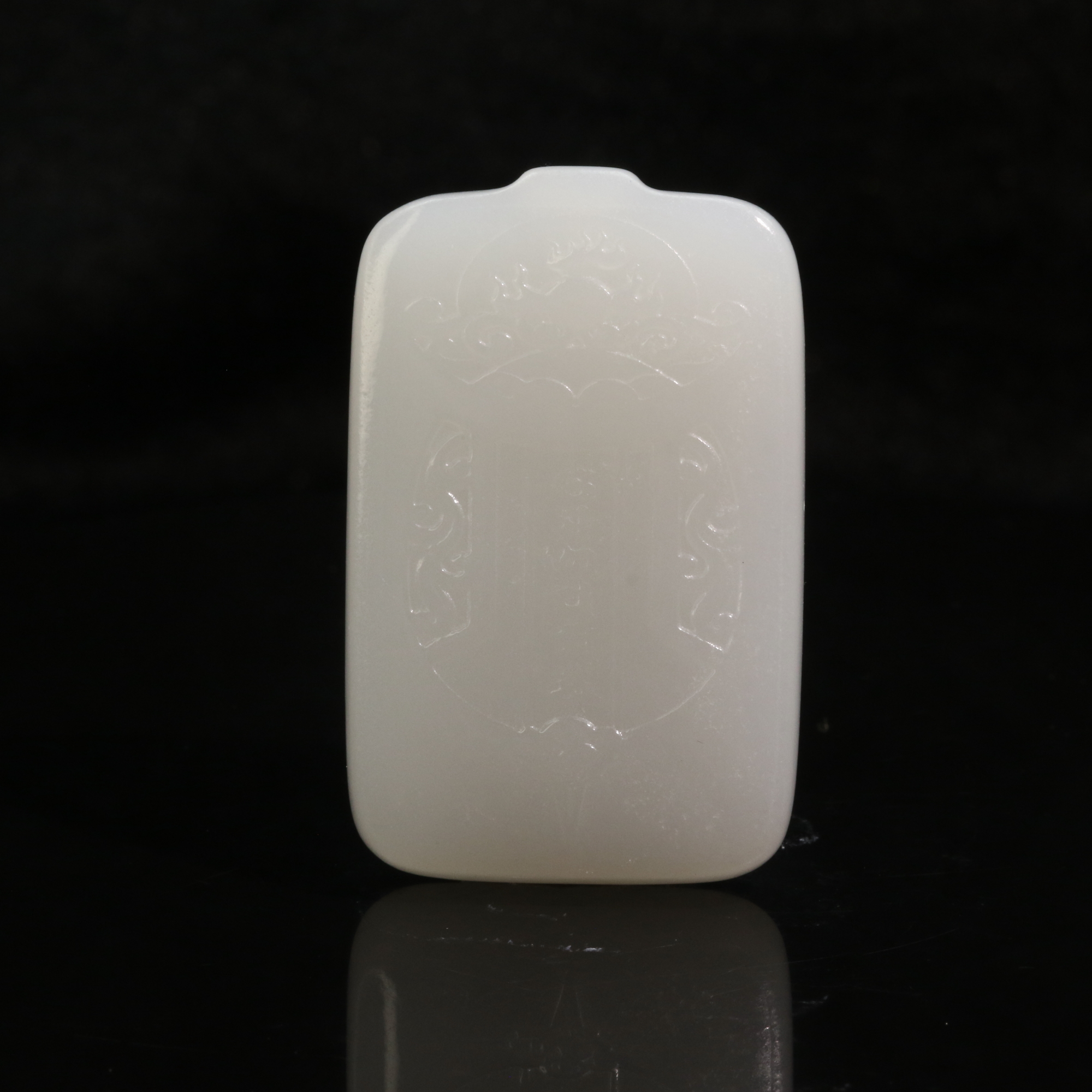 11和田玉羊脂白玉观音/700482上海嘉禾拍卖