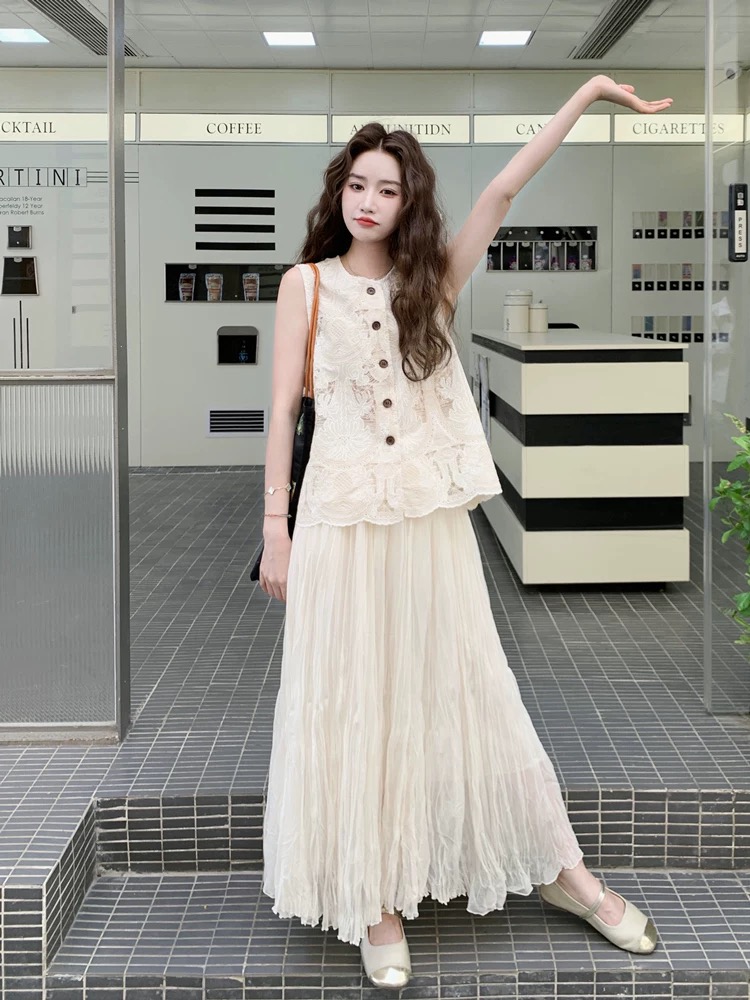 抖音号：澜澜吖女装直播间。  专用链接