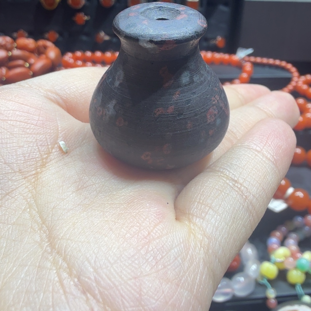 南红玛瑙未镶嵌珠宝奇石