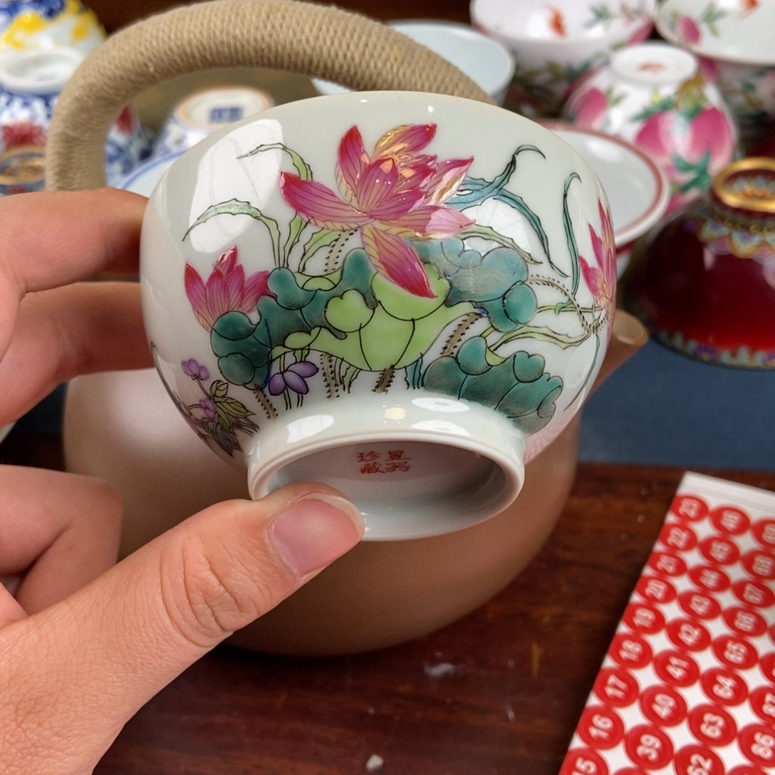 陶瓷艺术家的作品是一种非常