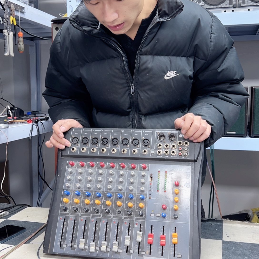 8新雅马哈八路调音台二手不包邮