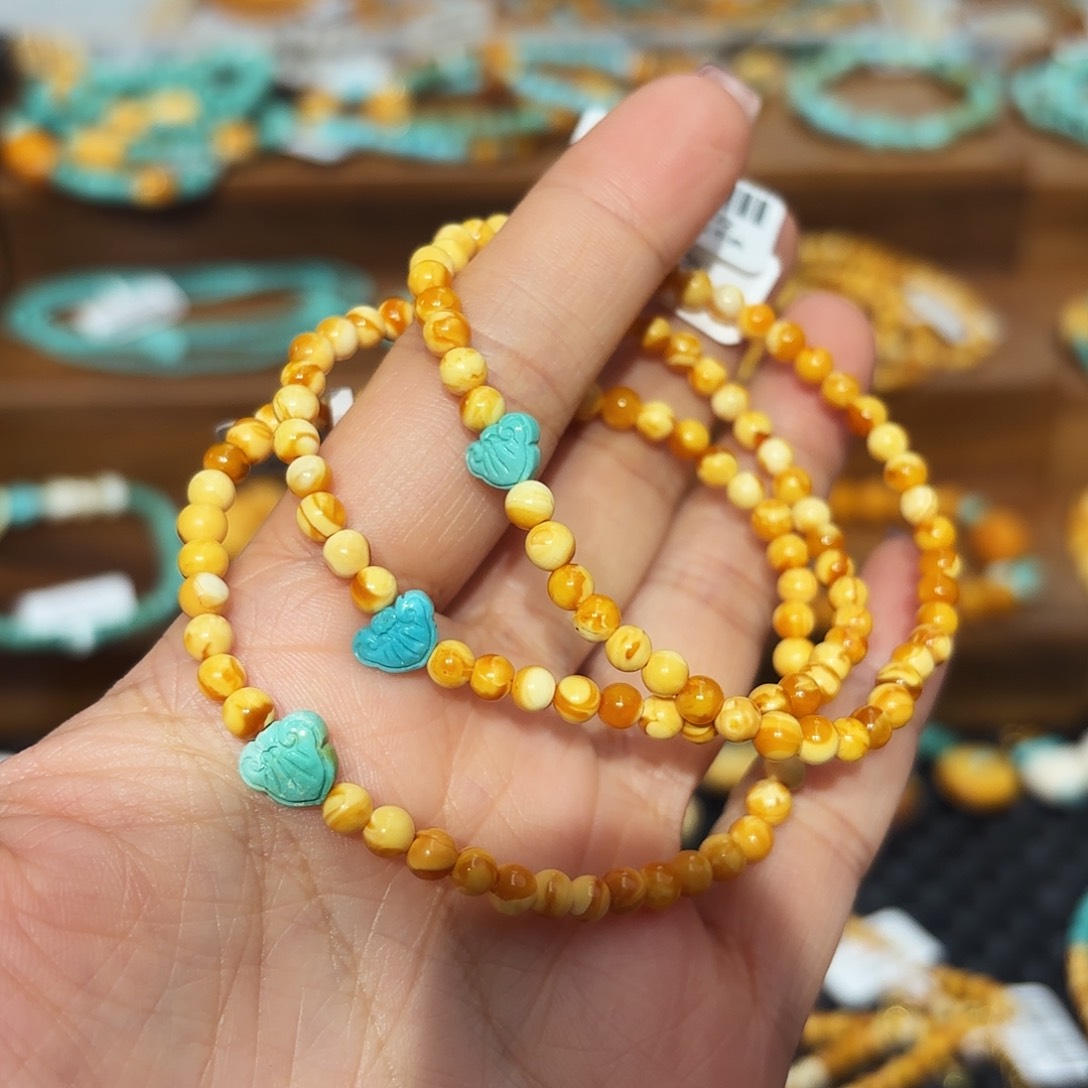 琥珀裸石未镶嵌多样发其一4mm