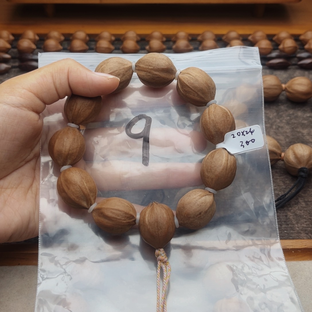 手串/手链橄榄核9号，2.0×2.4四花梅林铁核