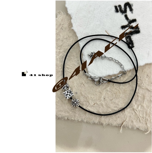 铜合金皮质项链 B-1   克克方形三颗吊坠细绳项链