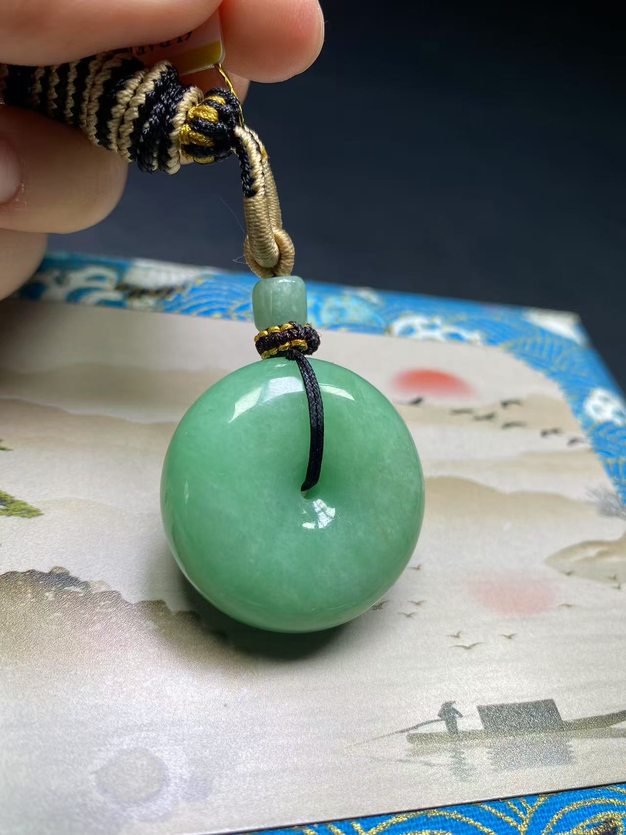 天然缅甸A货翡翠A货果阳绿平安扣简约精美民族风设计