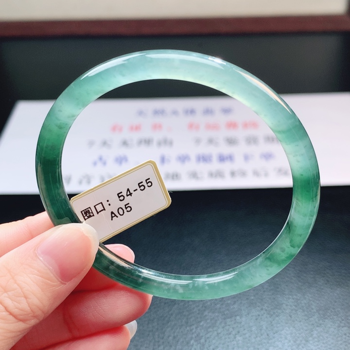 翡翠未镶嵌手镯翡翠手镯78