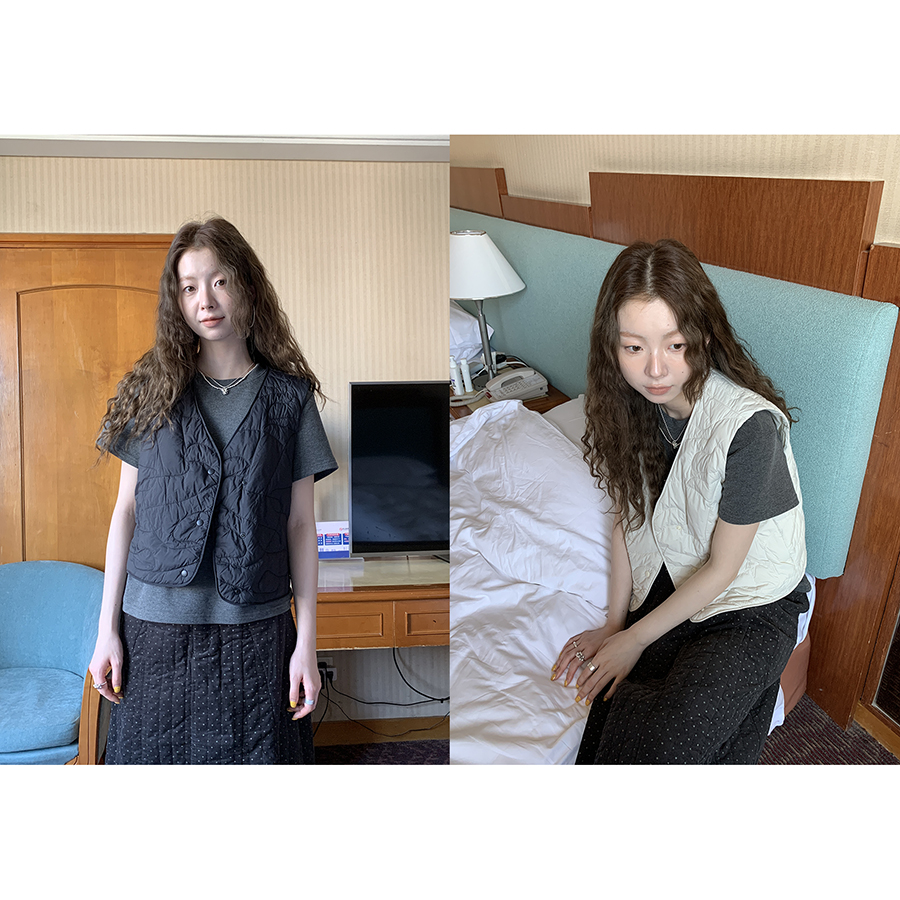 HelloooEat 通勤百搭不臃肿羽绒马甲V领单排扣叠穿保暖内胆EM4073