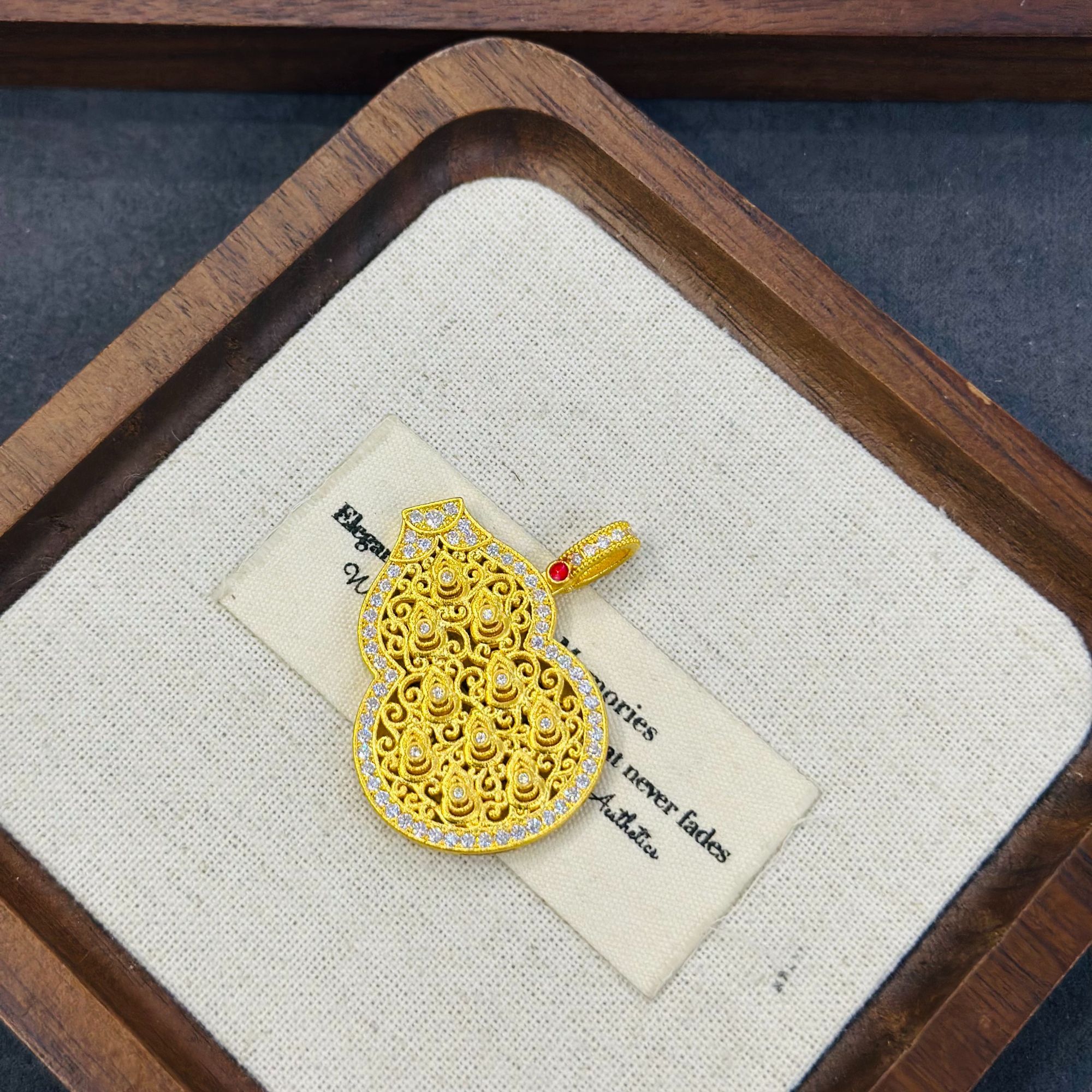 999足金5G工艺黄金镶嵌花丝葫芦镂空花新中式福禄吊坠