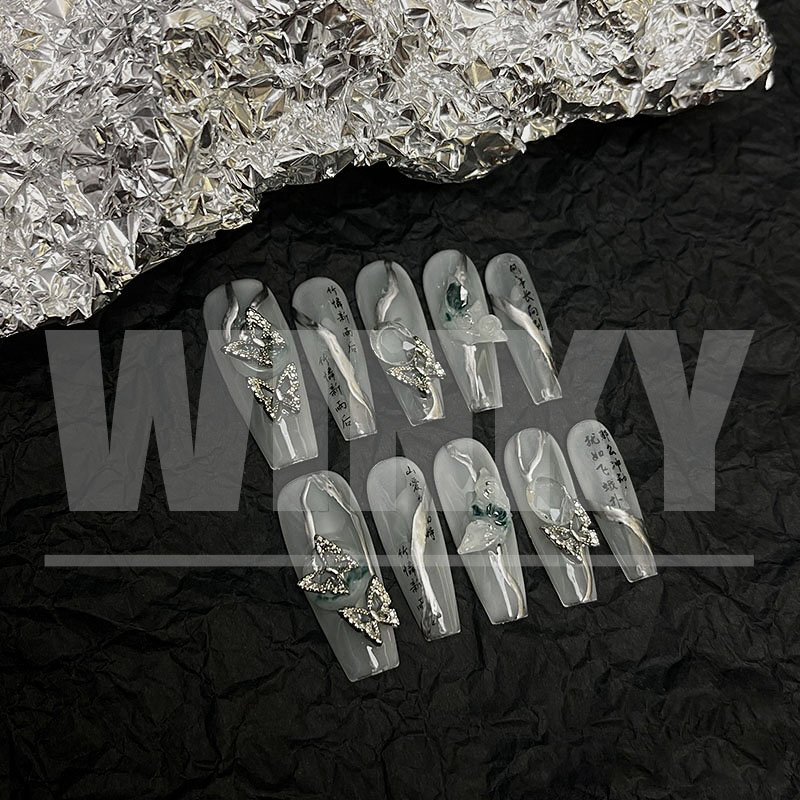 LIU SIX NUAGES纯手工重工穿戴甲