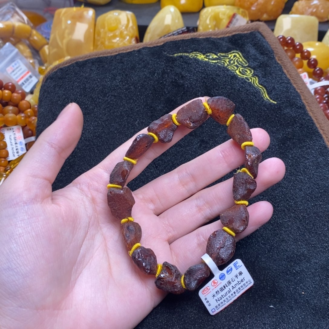 琥珀未镶嵌珠宝奇石