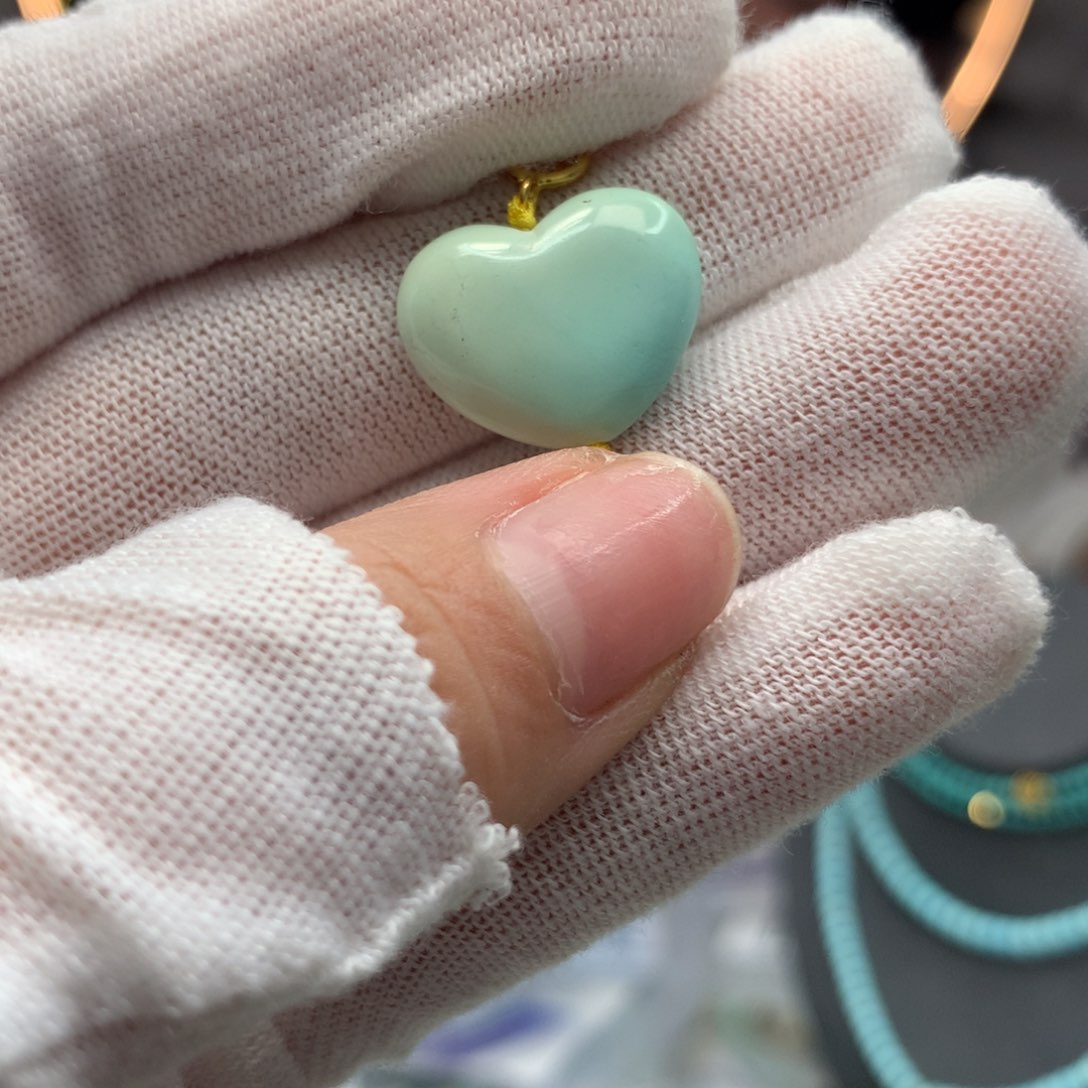 绿松石挂件未镶嵌