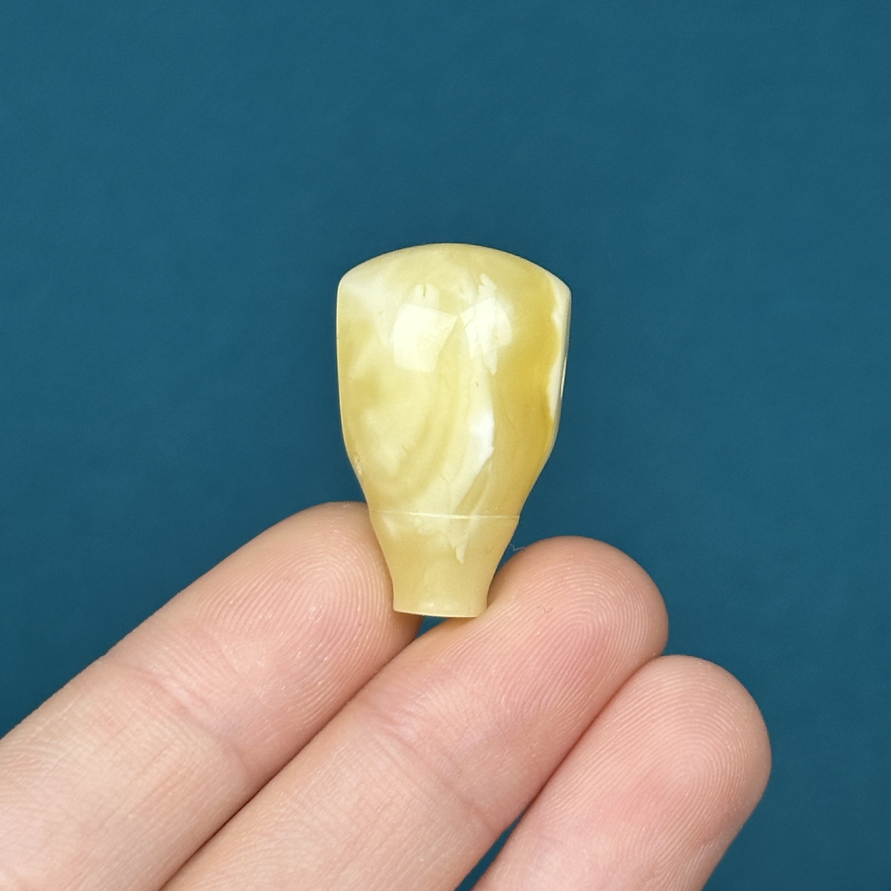 Z74-82天然原矿蜜蜡 满蜡鸡油黄三通16.2*26*14mm 支持鉴定 假一