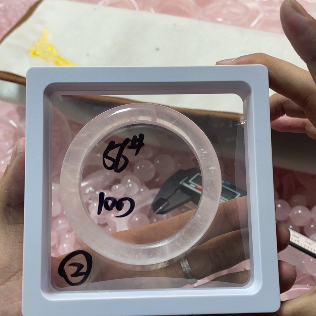 水晶天然莫粉手镯2未镶嵌