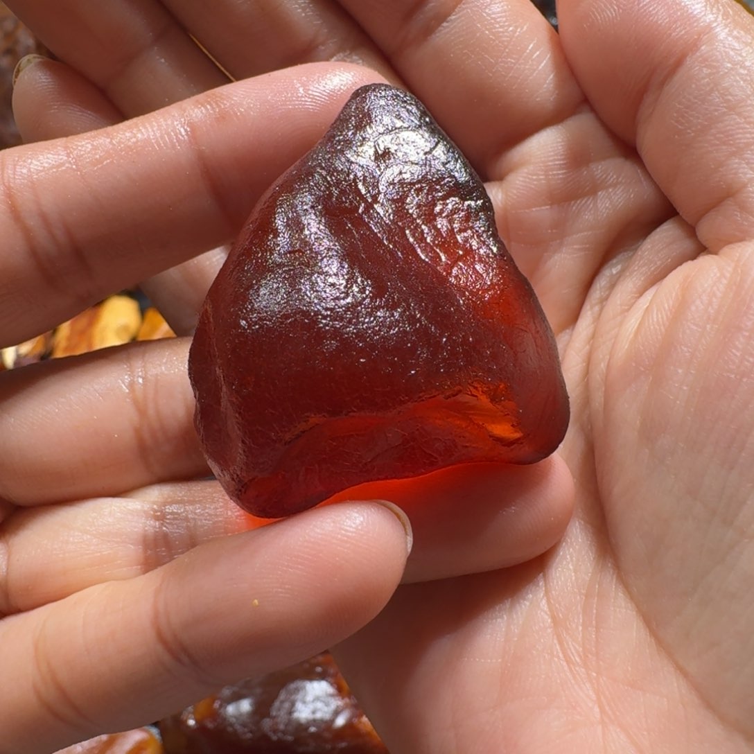 定制琥珀未镶嵌定制