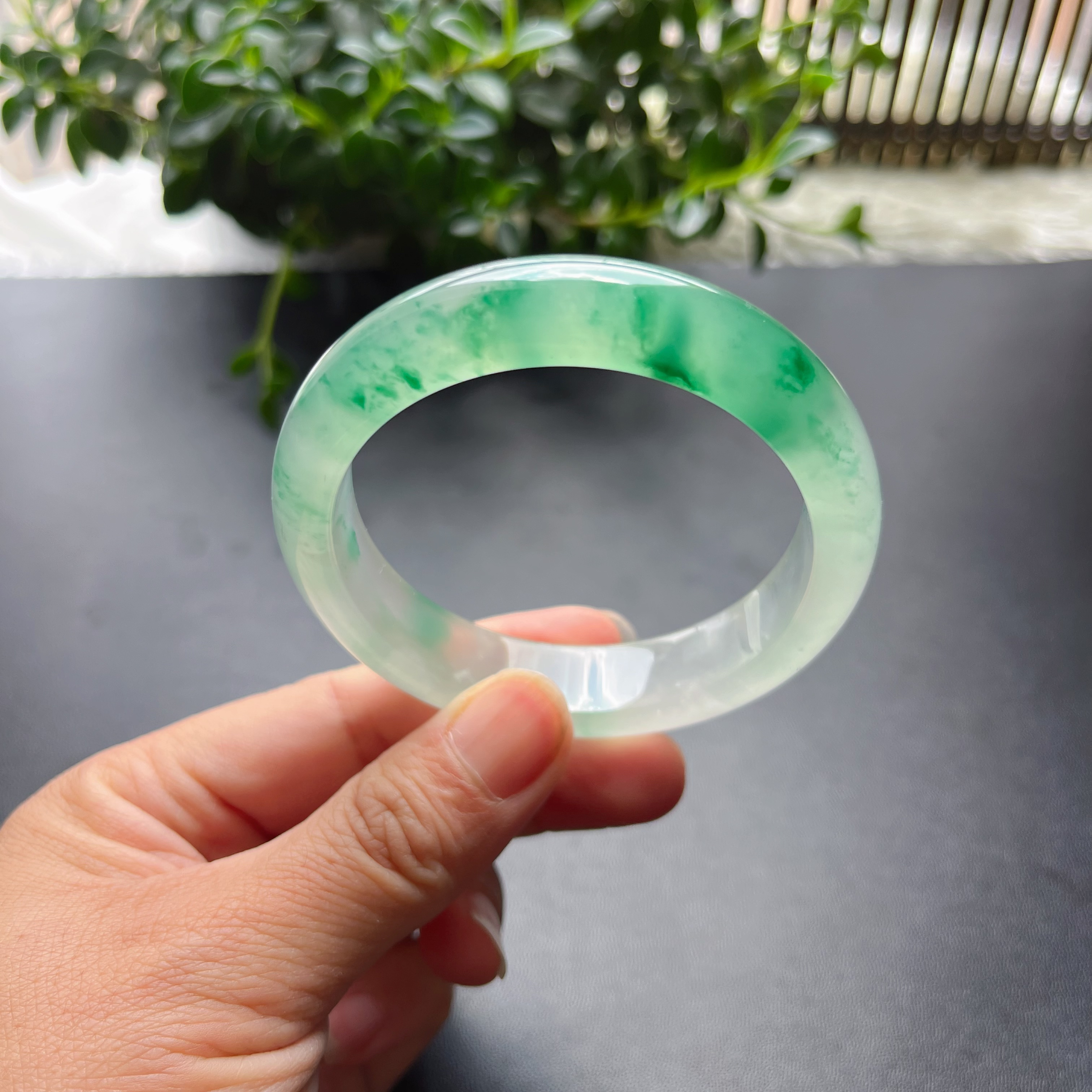 石英质玉 独龙玉非洲翠高品手镯 半山半水 55.5圈口