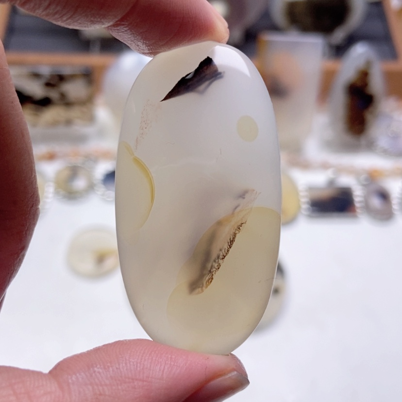 【闪购商品】玛瑙/玉髓颈饰未镶嵌